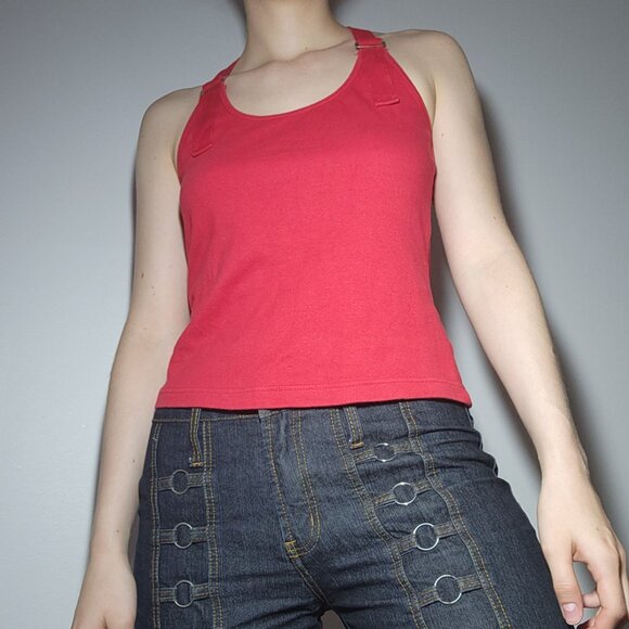 Vintage Y2K red tank top ✦ halter top with thick adjustable buckle straps - Picture 3 of 11